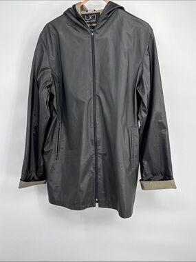 Utex Design Black Polyvinyl Zip Hood Zip Front Cuff Sleeve Pockets Lined M